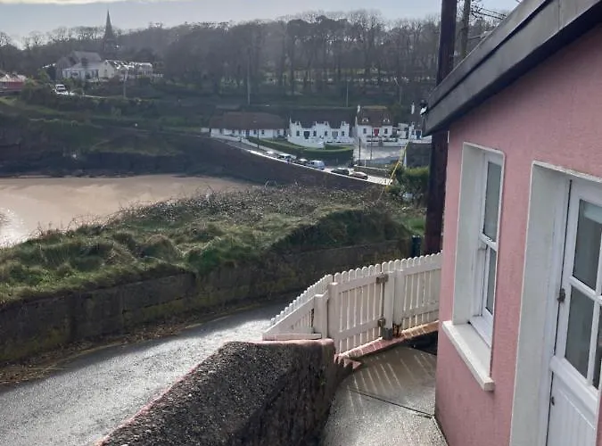 Sandy Cove
